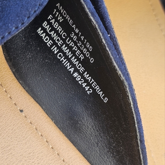 COMFORTVIEW ANDREA #14195 11 Wide Navy Flats Shoes Suede Finish - Picture 6 of 7